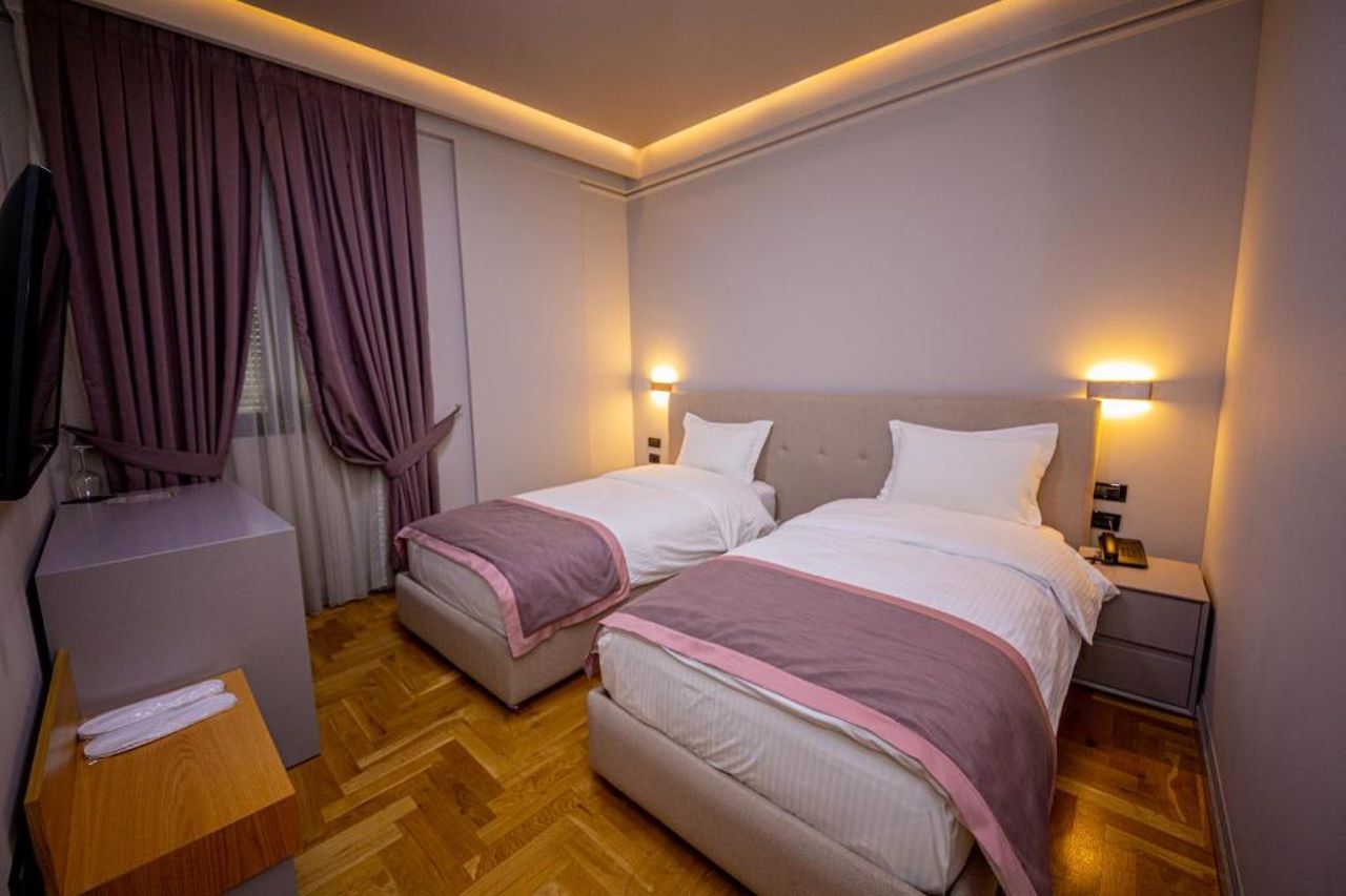 City Center Hotel