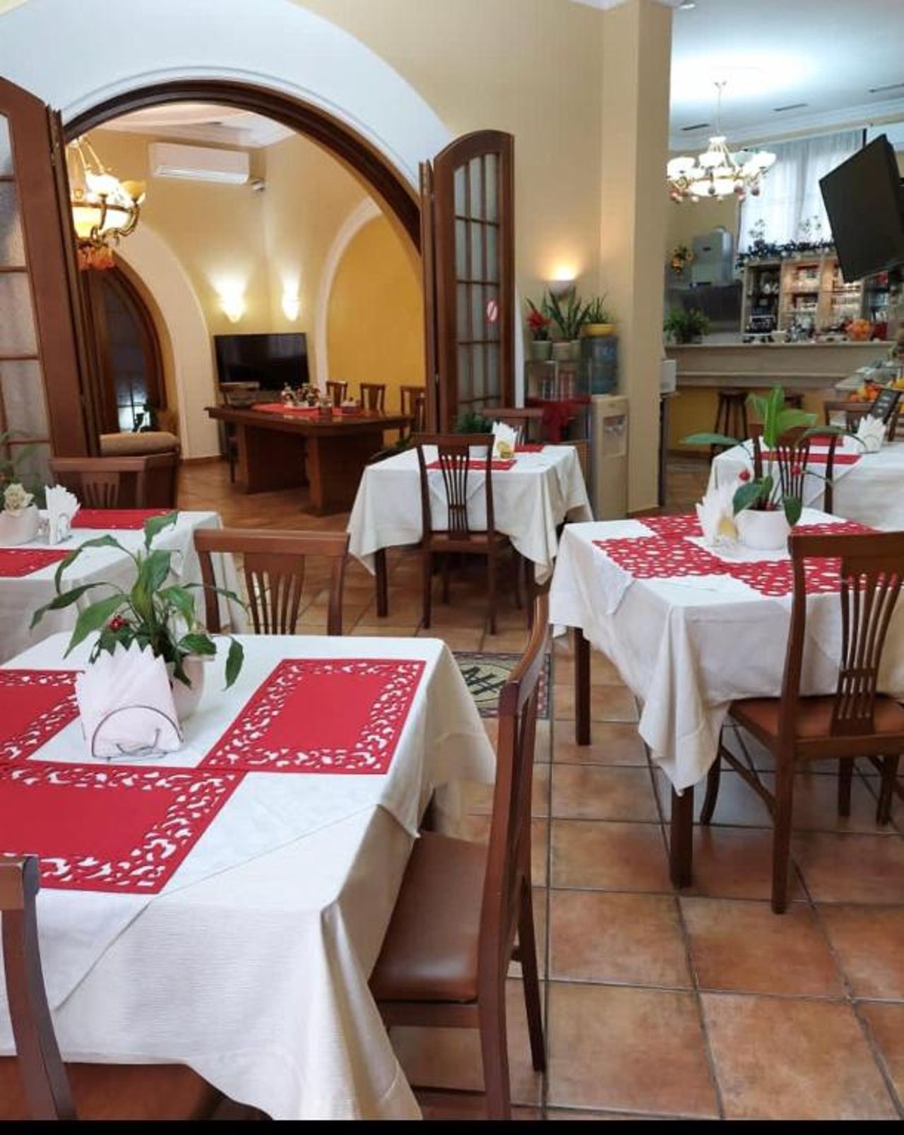 Hotel Nais