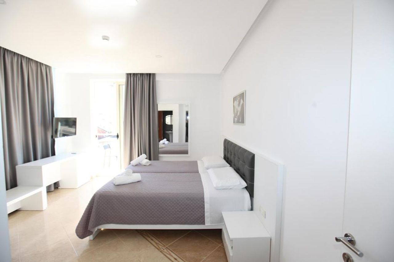 Nika Hotel