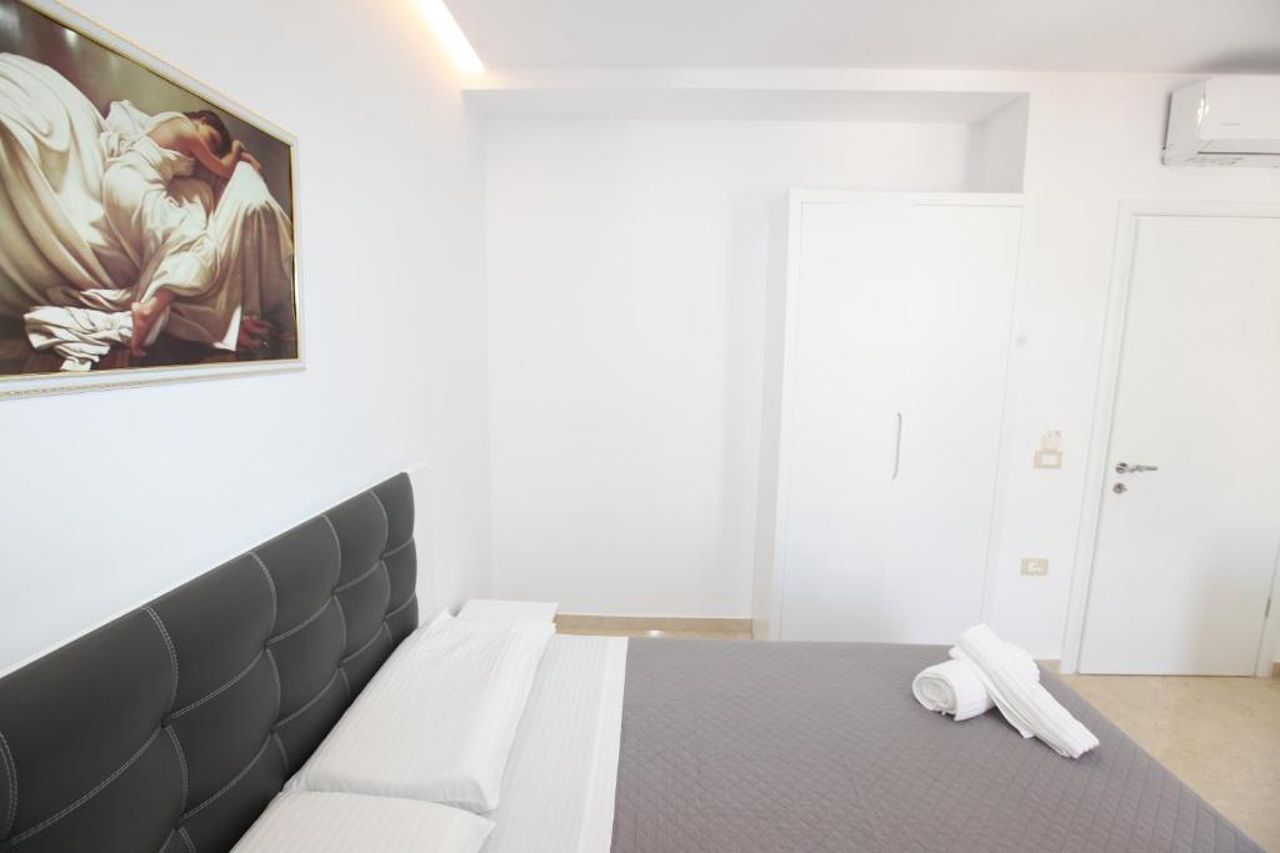 Nika Hotel
