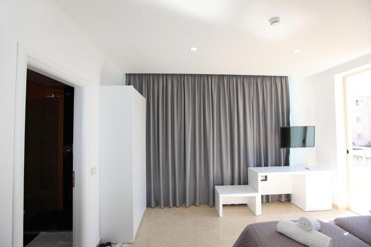 Nika Hotel