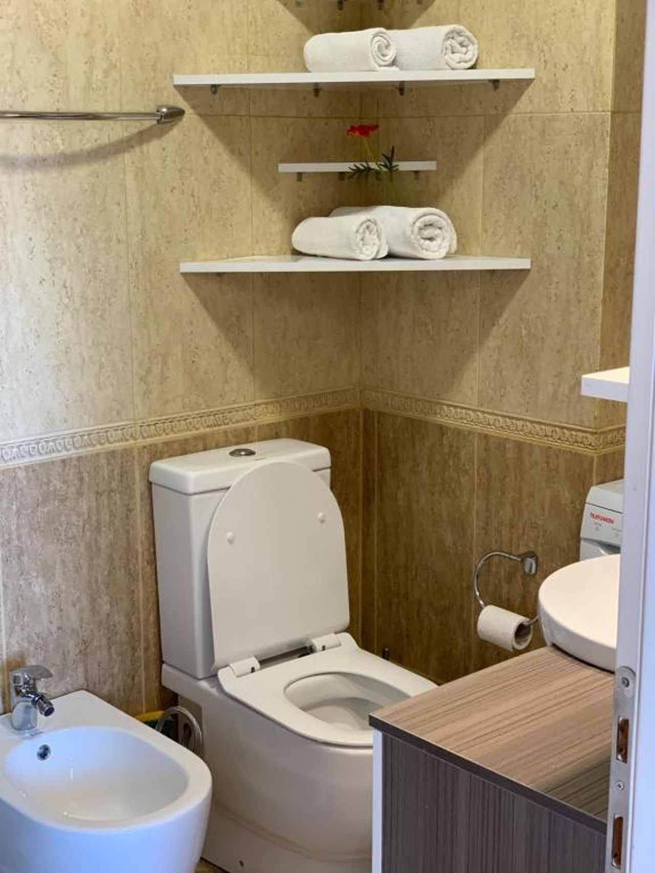 Haris Apartments Tirana