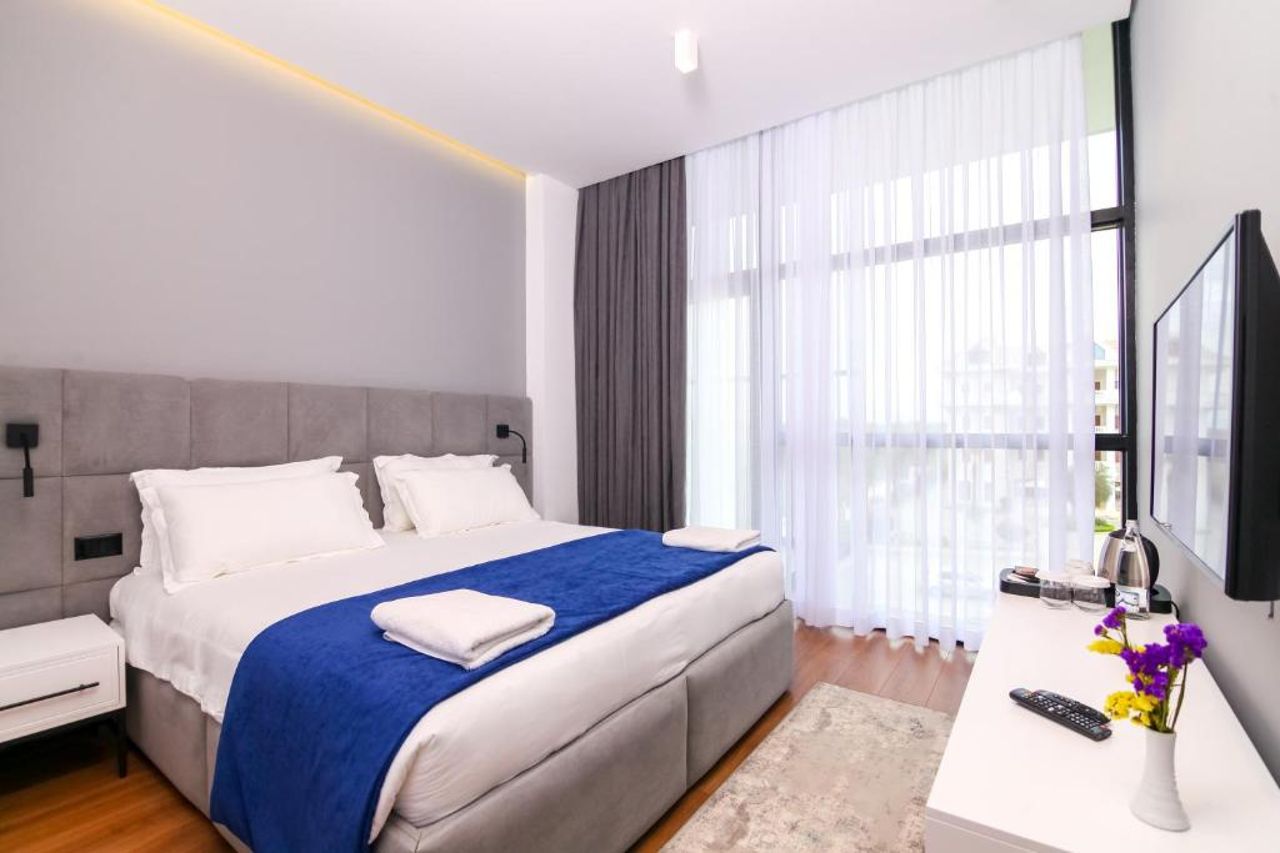 N Hotel BY NOSHI