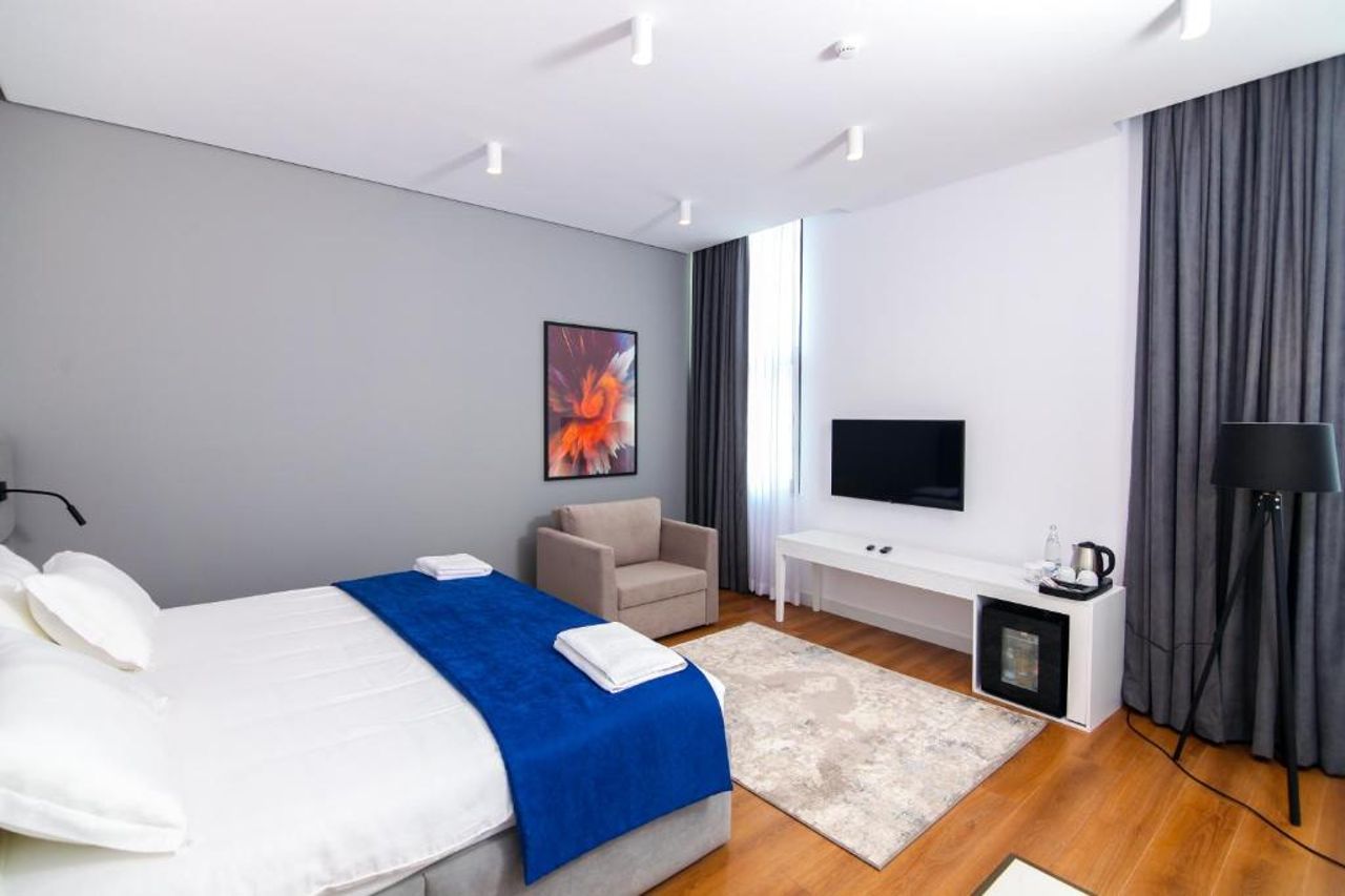 N Hotel BY NOSHI