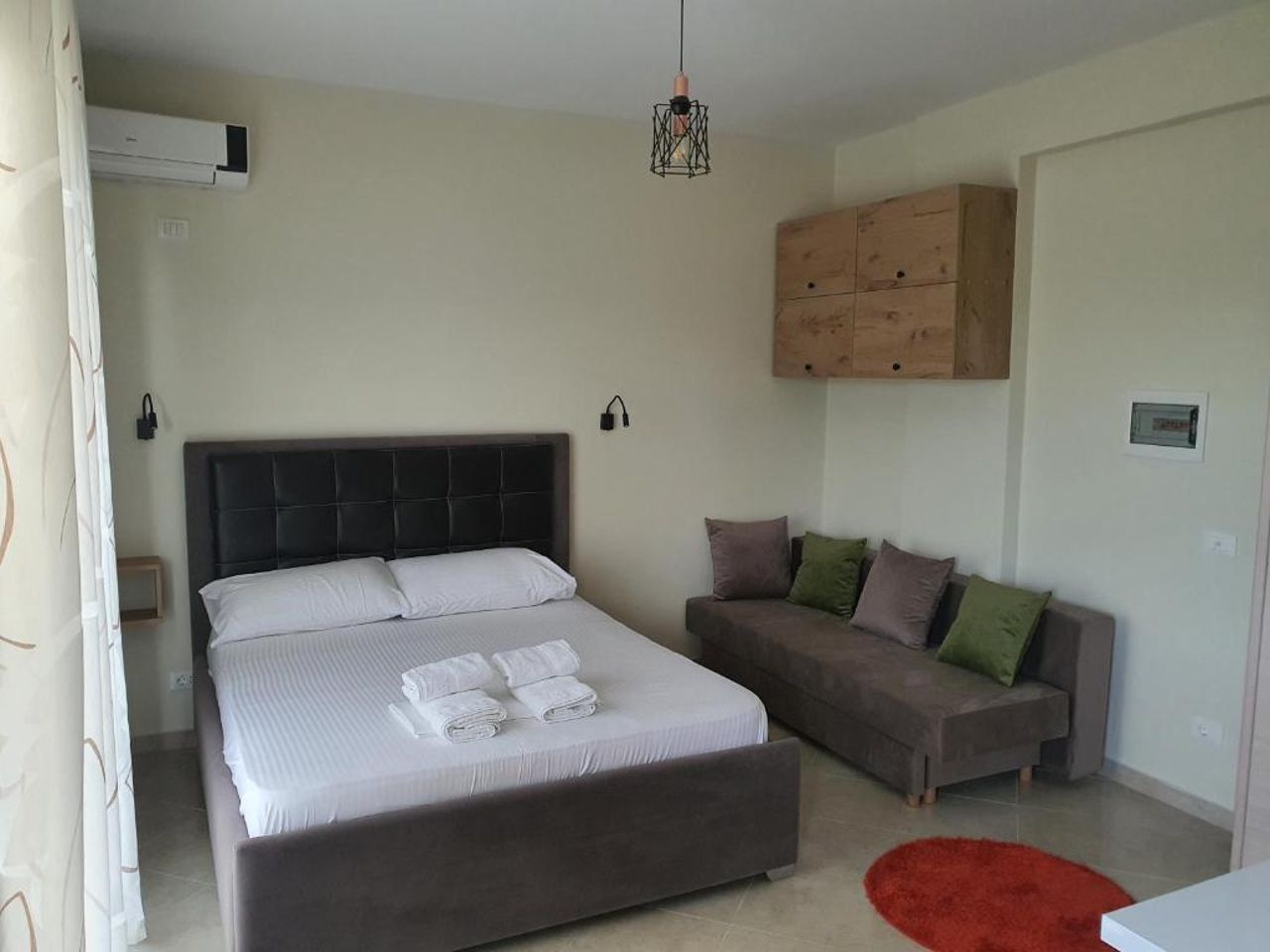 Deni Sea View Apartment