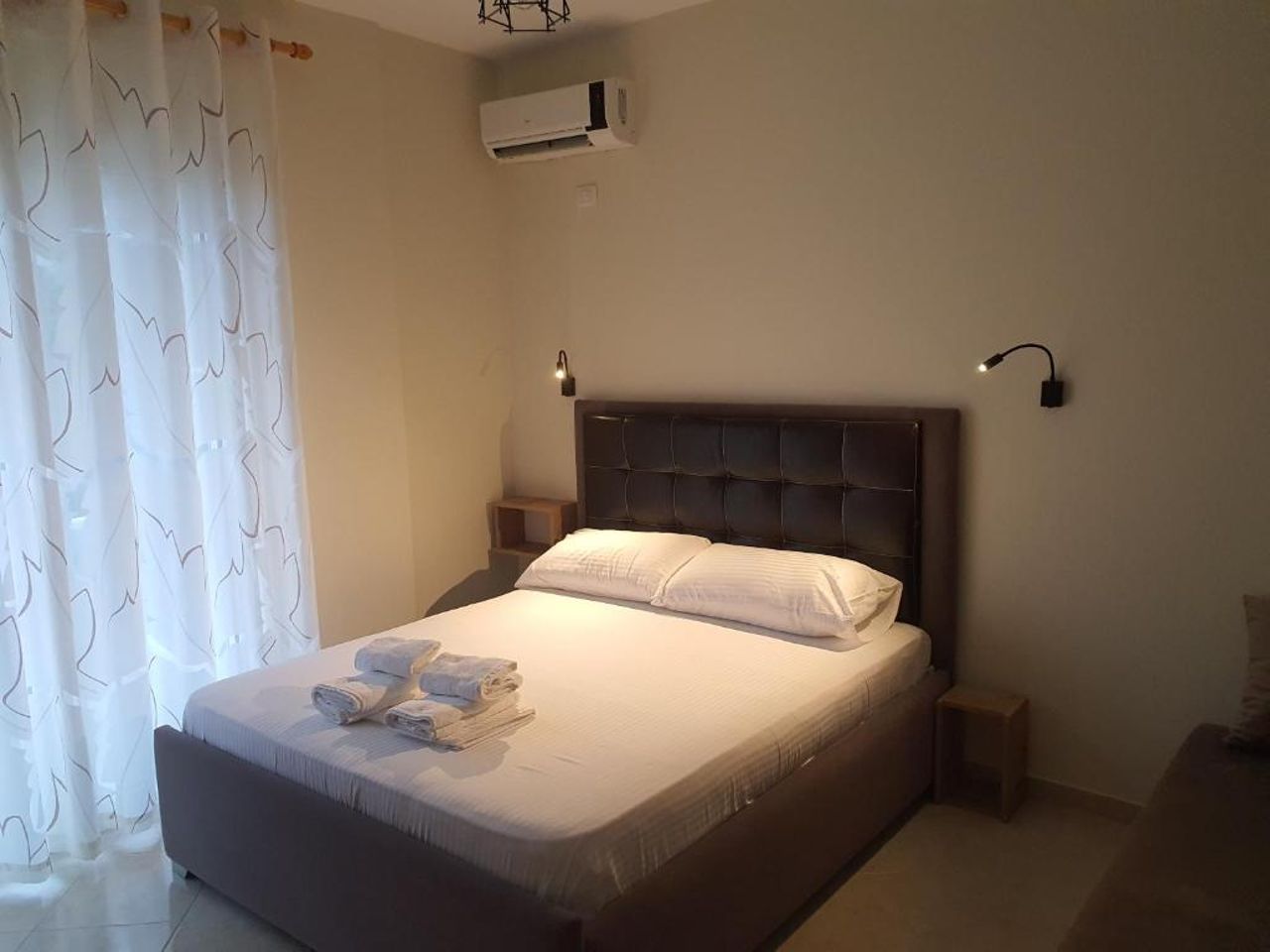 Deni Sea View Apartment