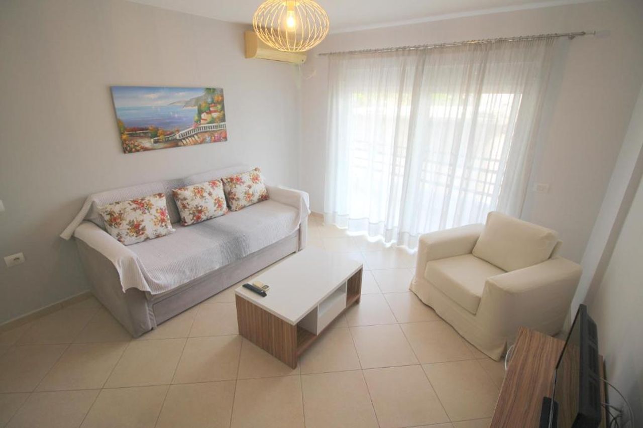 Kosta's Apartment