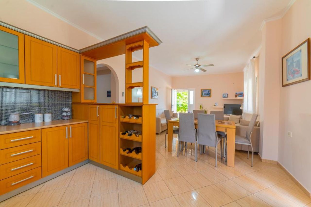 Dajana Apartments