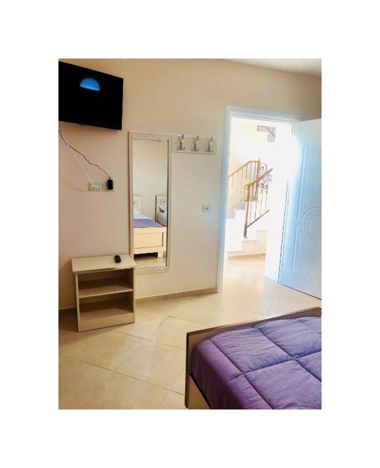 R Hotel