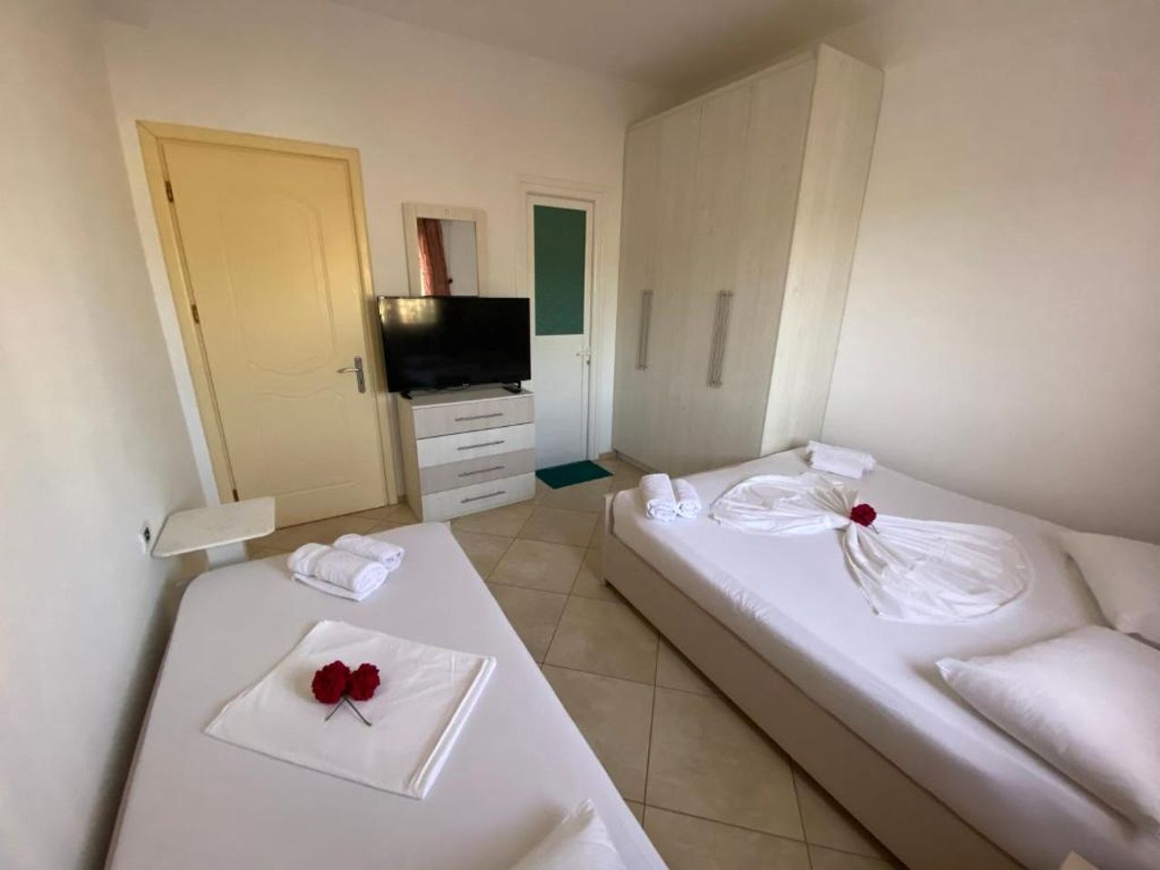 Apartment Krenar Voda