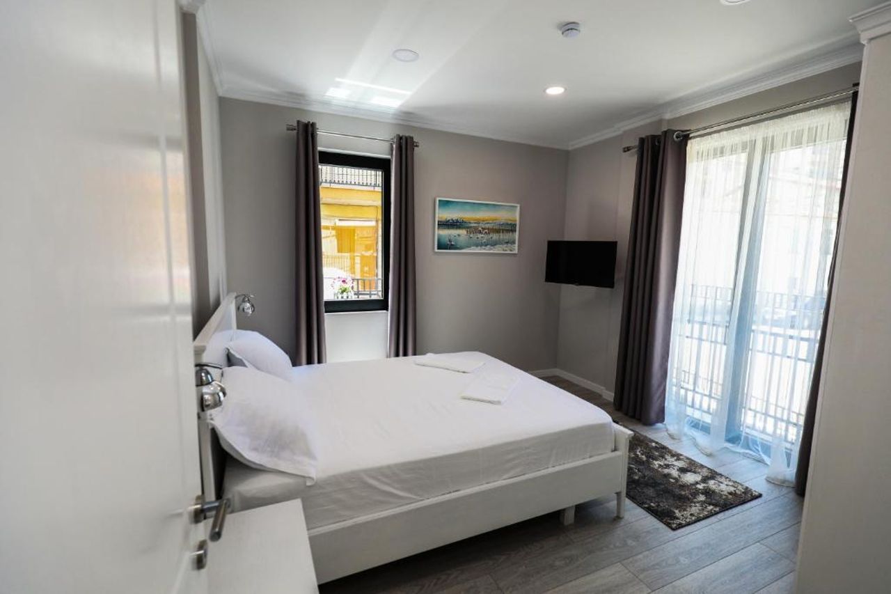 Hotel Peroni