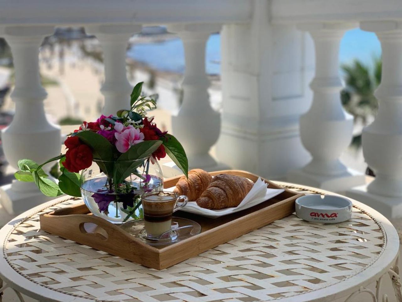 Iliad Hotel
