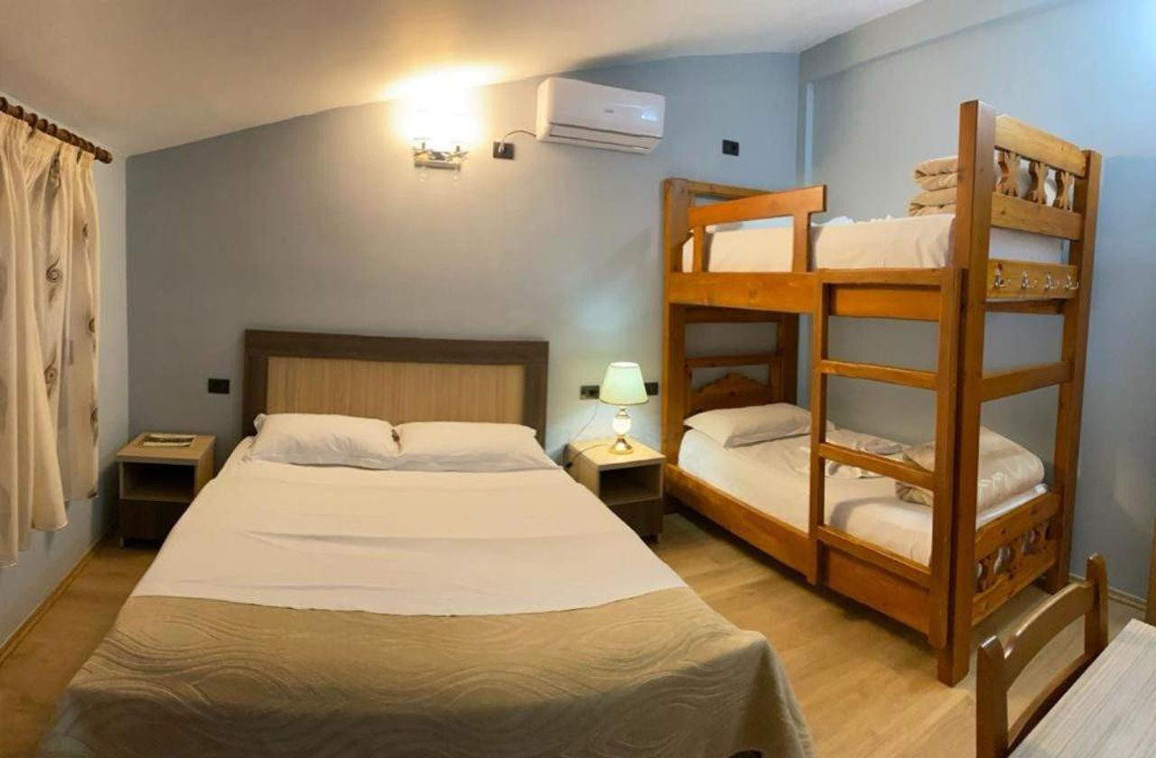 Joan Guesthouse