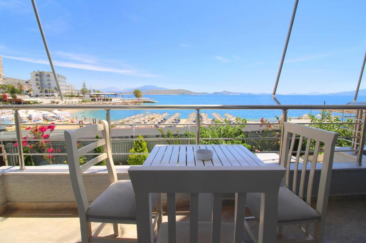 Zero Zero Apartments Sarande