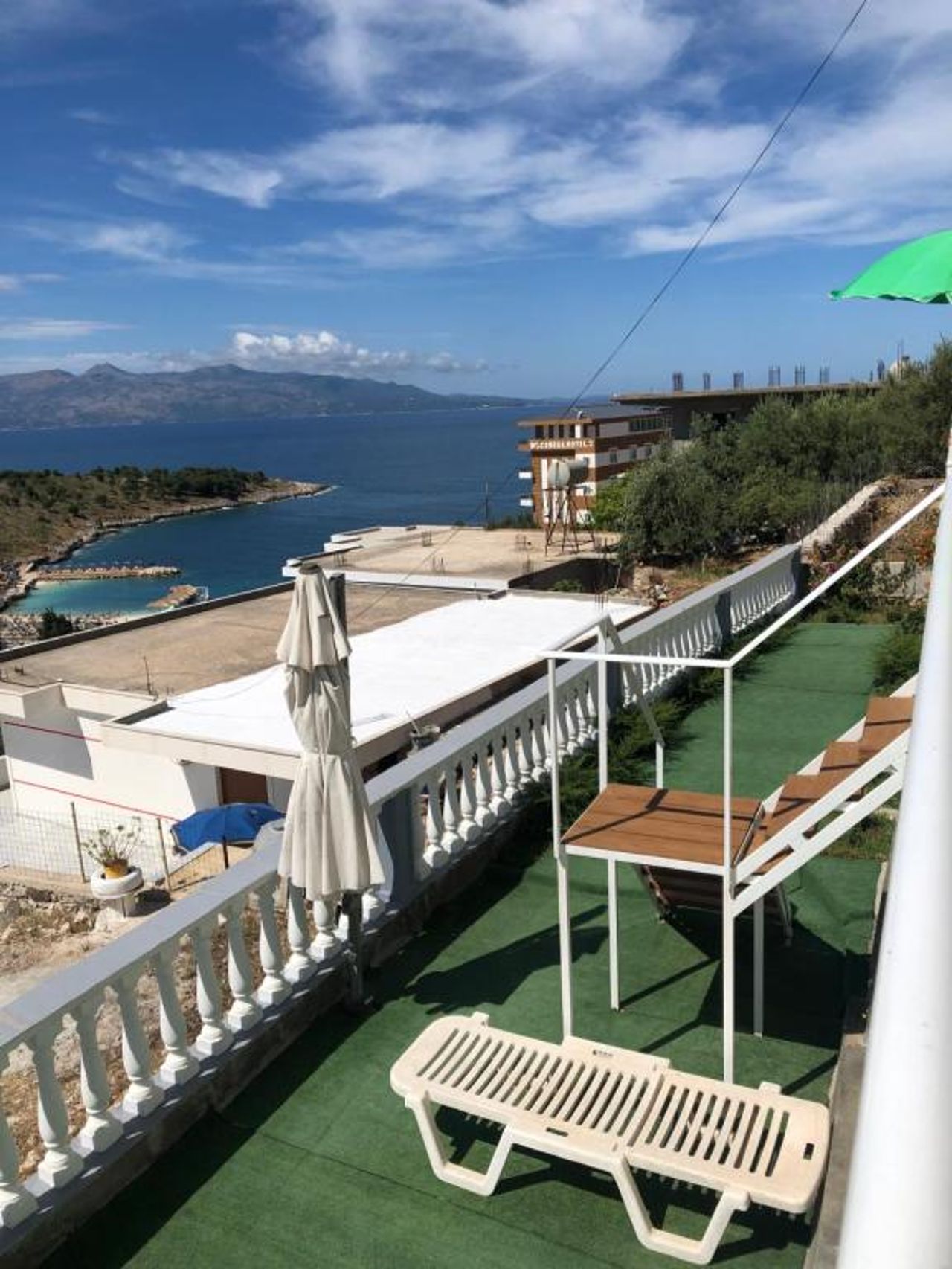 Luigi s Fairyview Apartment