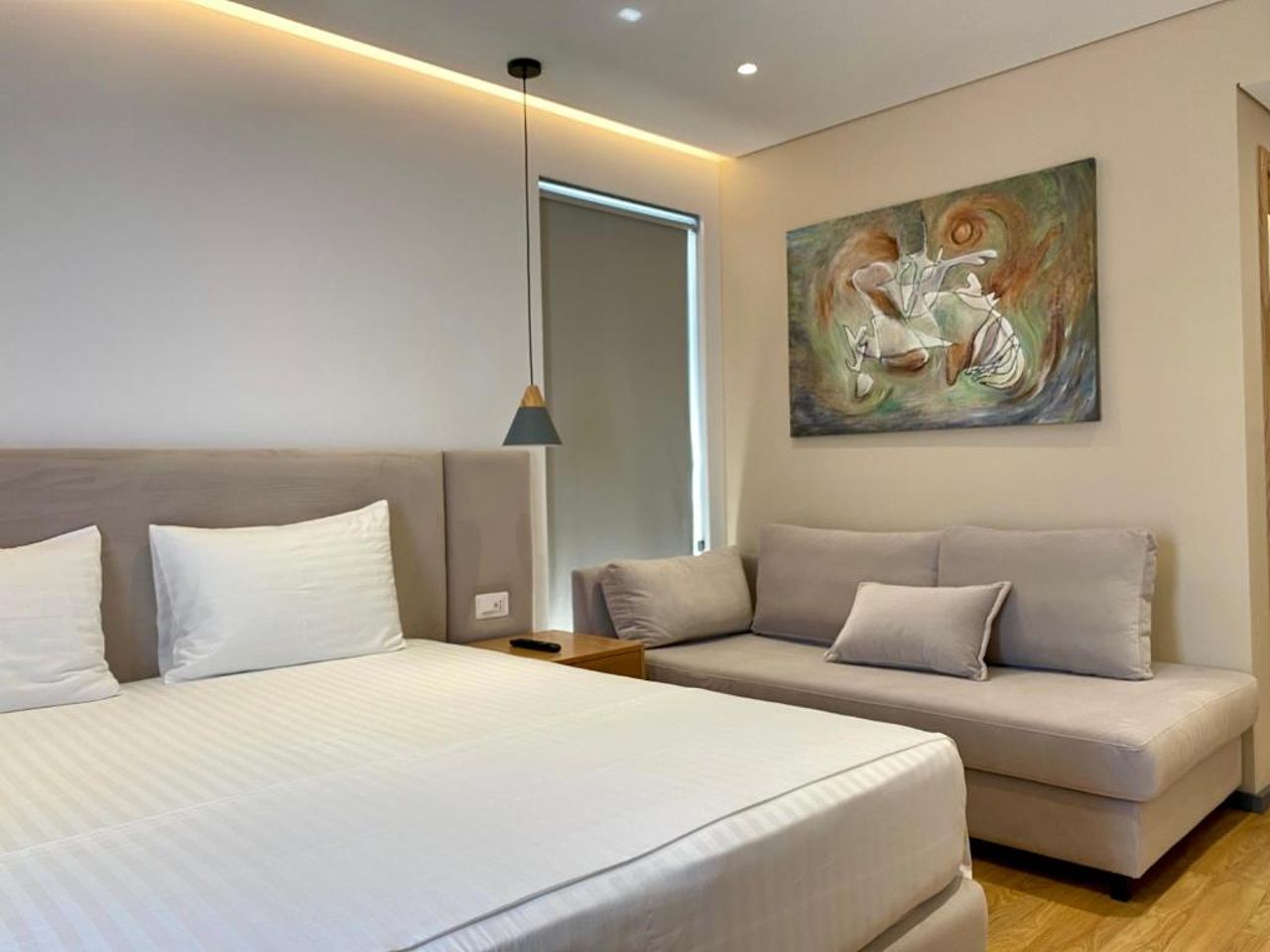 Noi Hotel