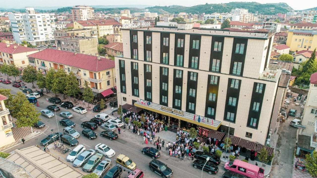 Hotel Golden Palace