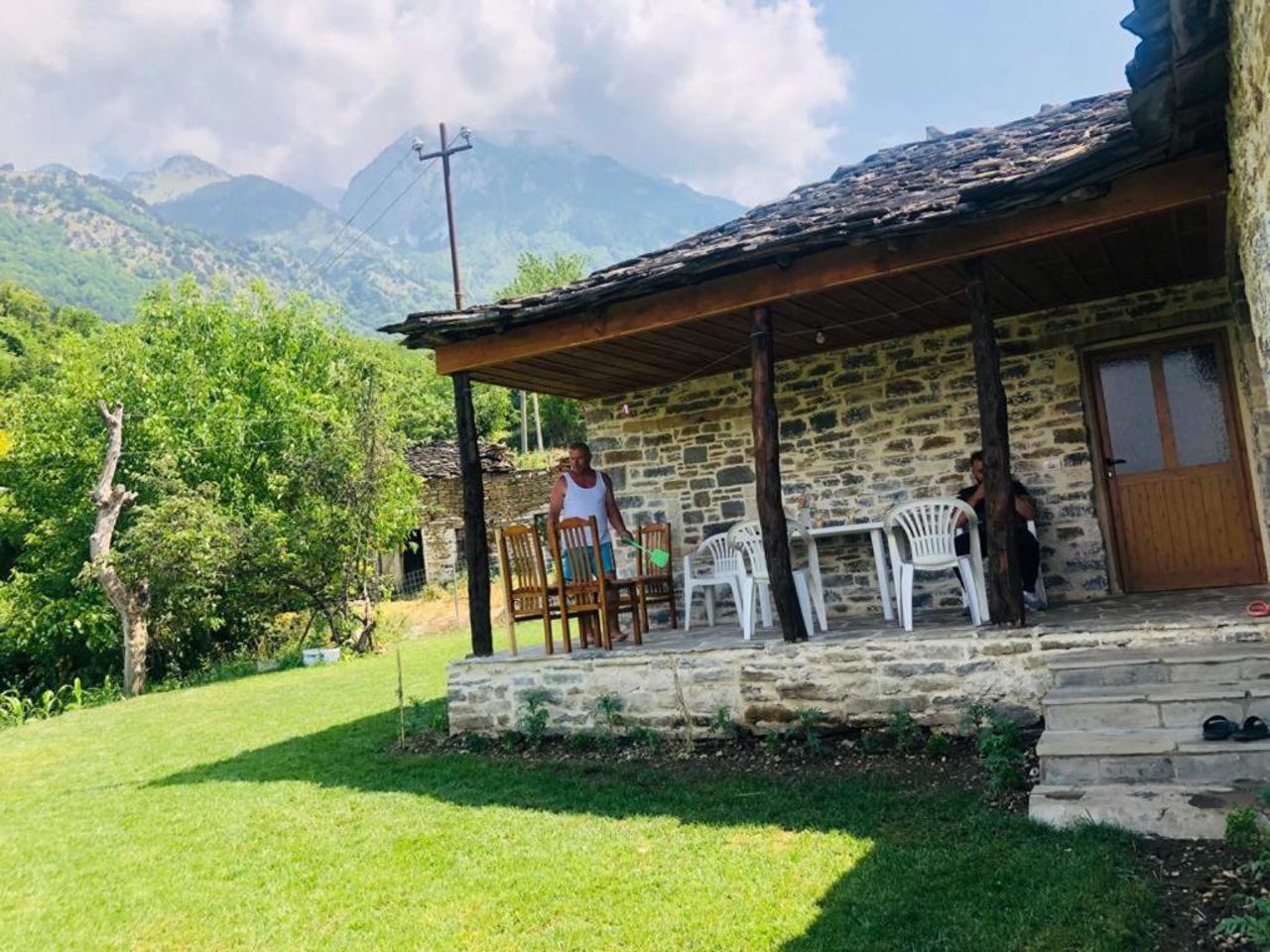 Guest House Qafe Dardha - Tomorr National Park