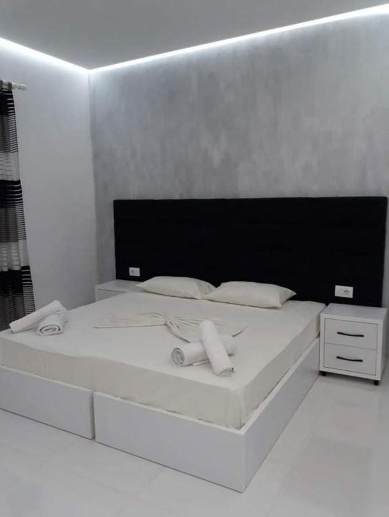 Lino house