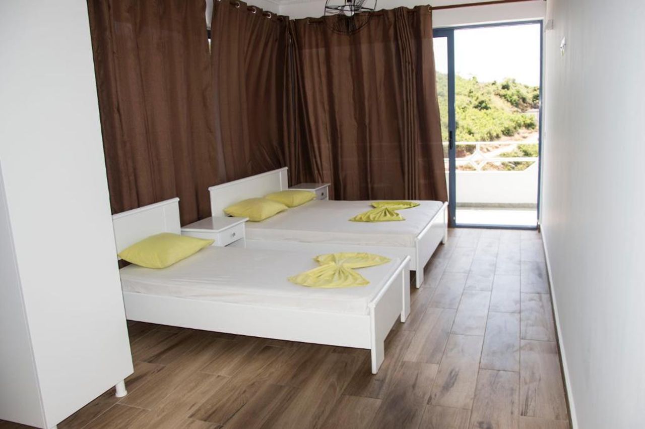Heaven Beach Sarandë
