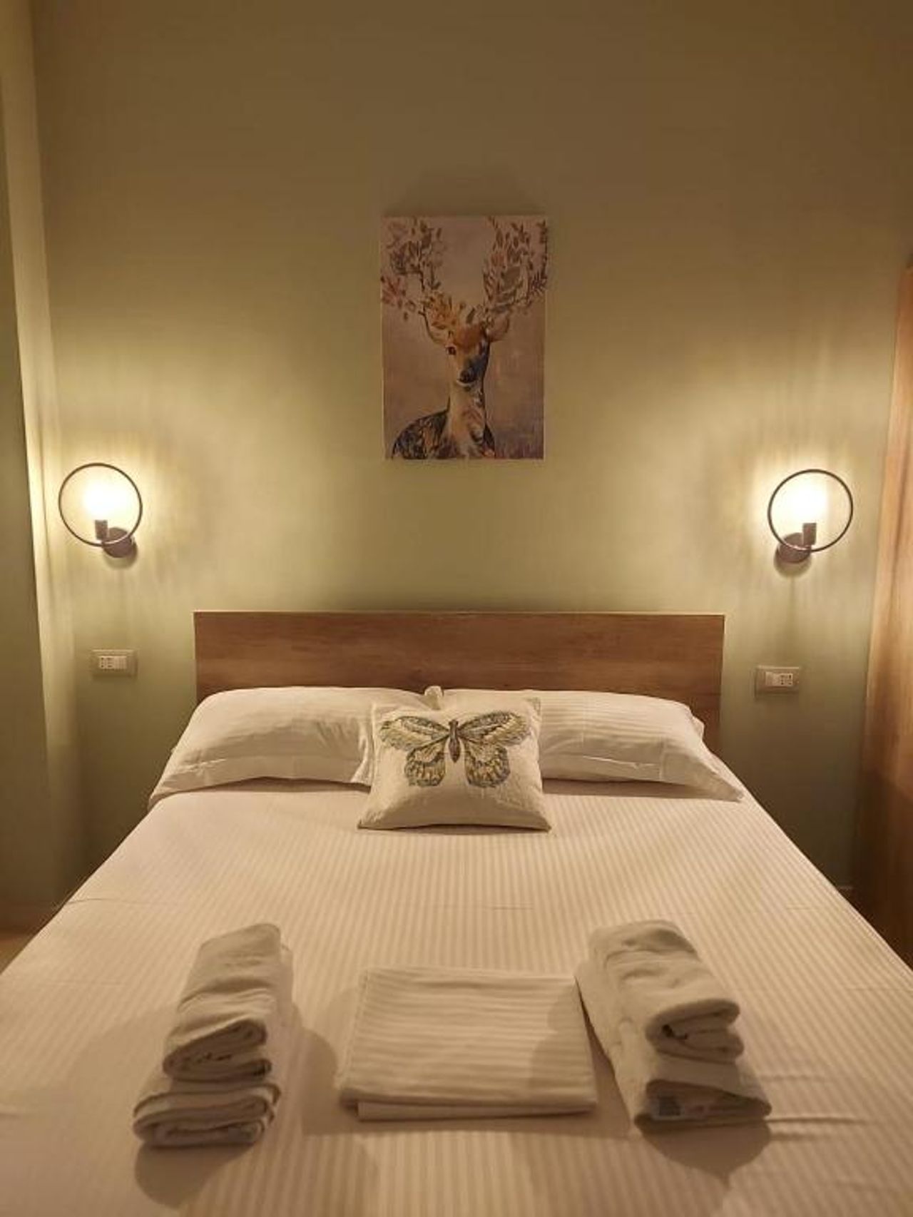 Deni Sea View Apartment