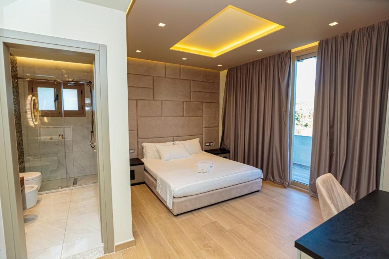 Vogue's Boutique Hotel