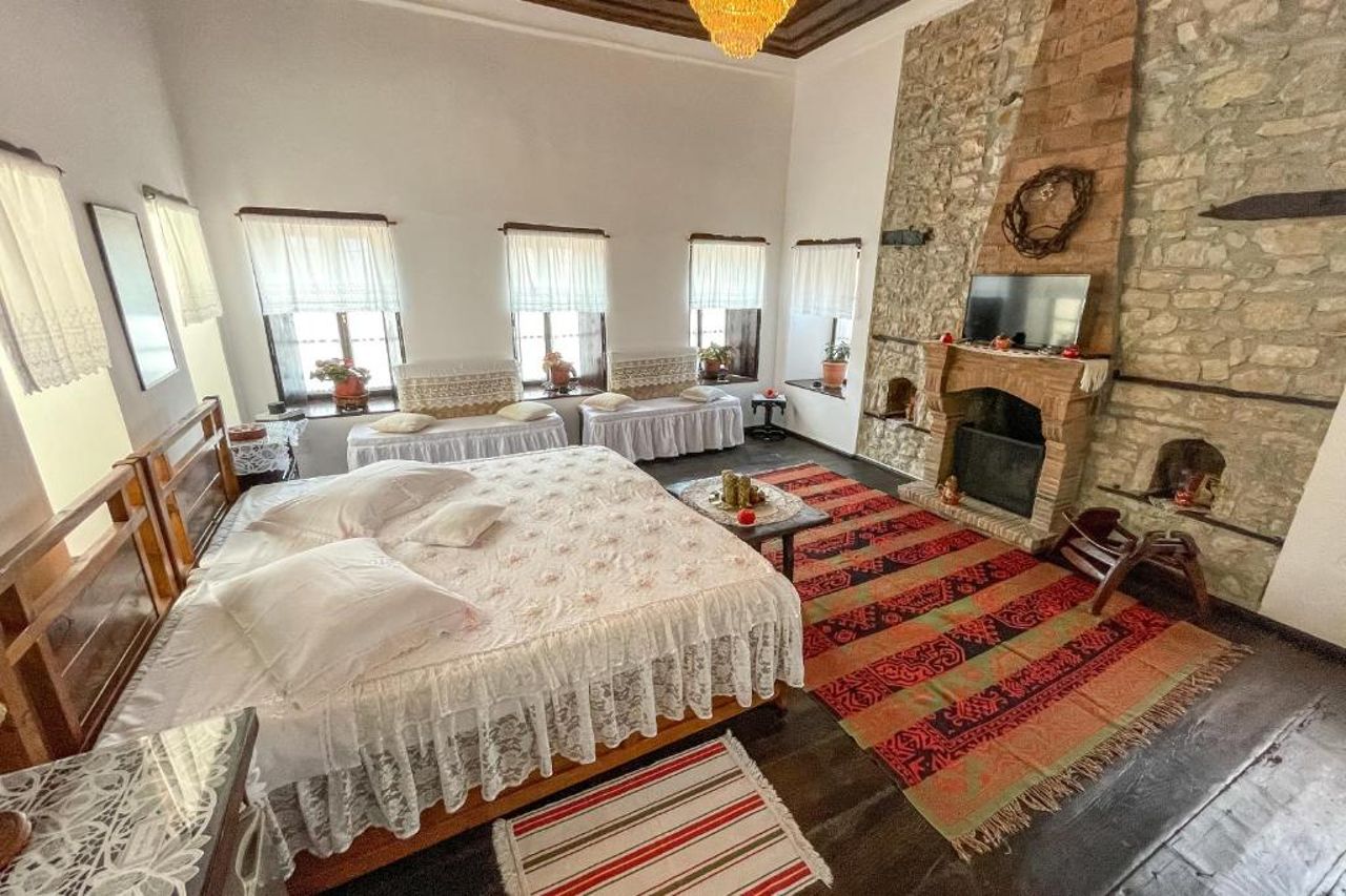 Bujtina Kodiket Guesthouse