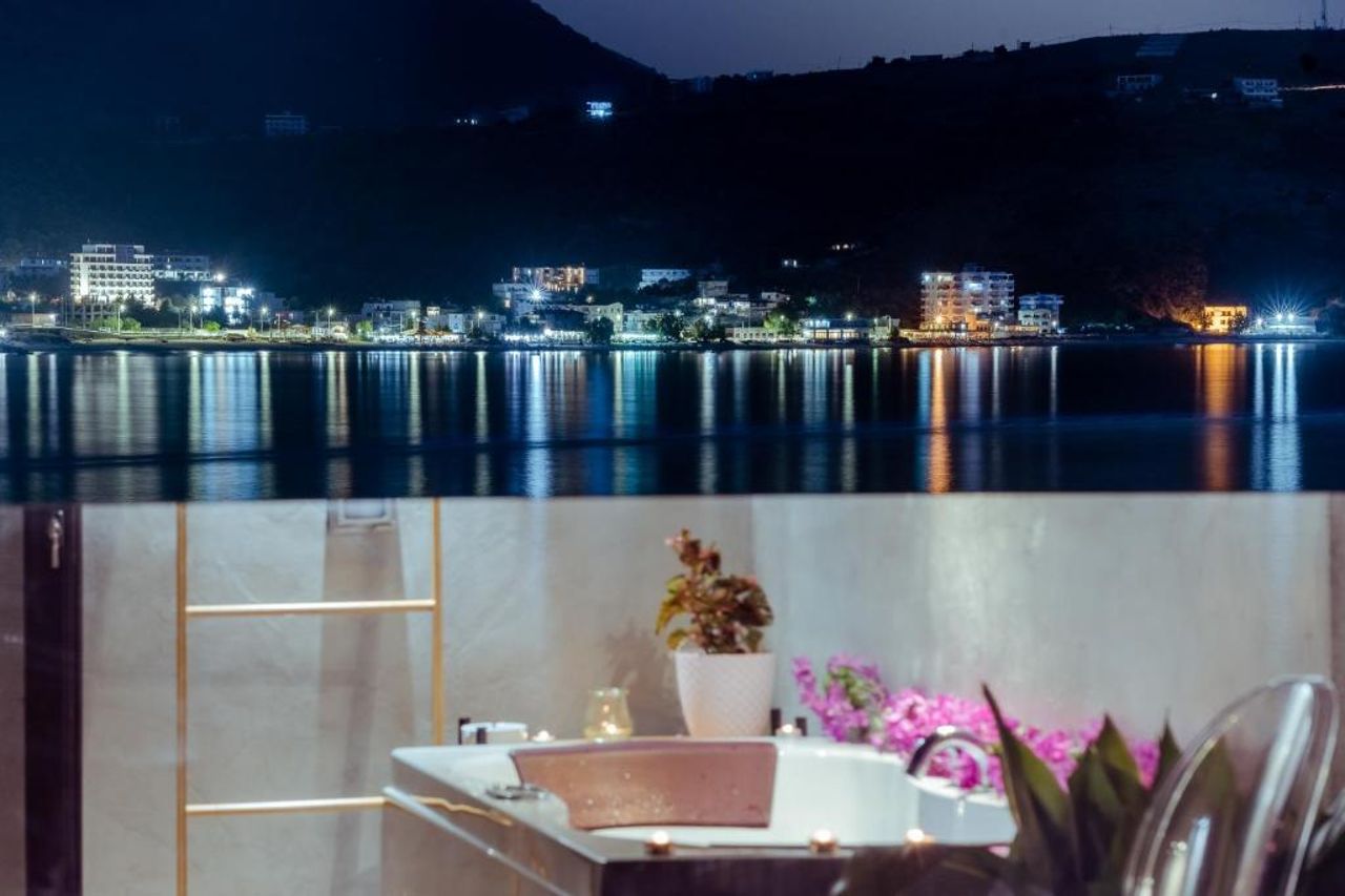Rea Boutique Hotel