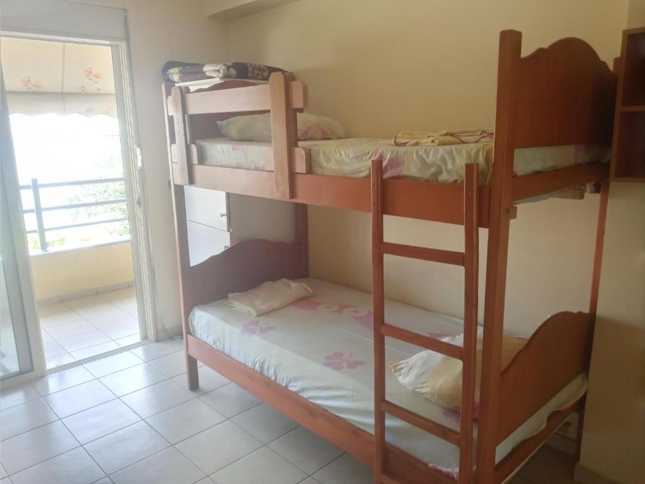 Saranda Backpackers
