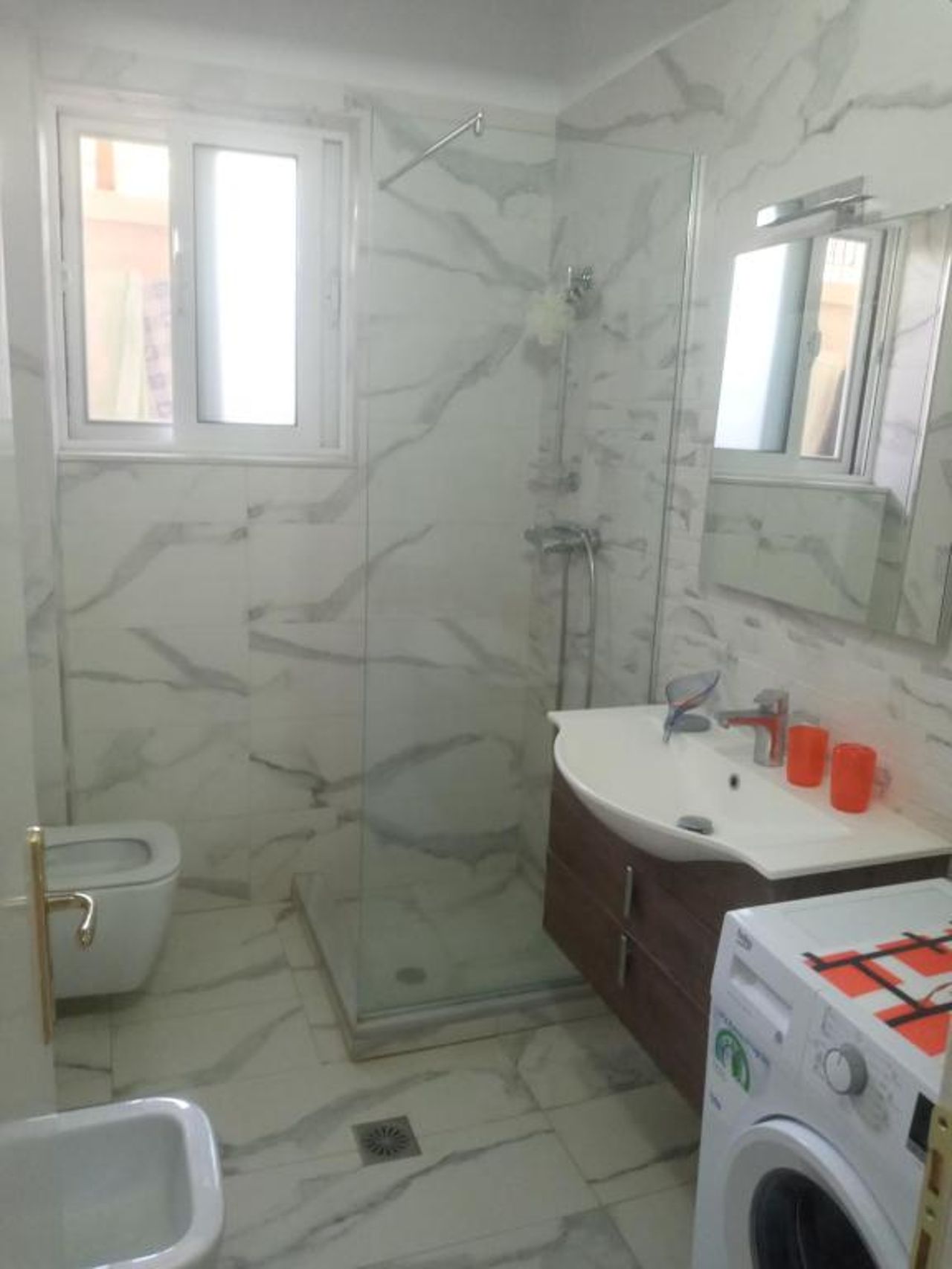 Saranda Backpackers