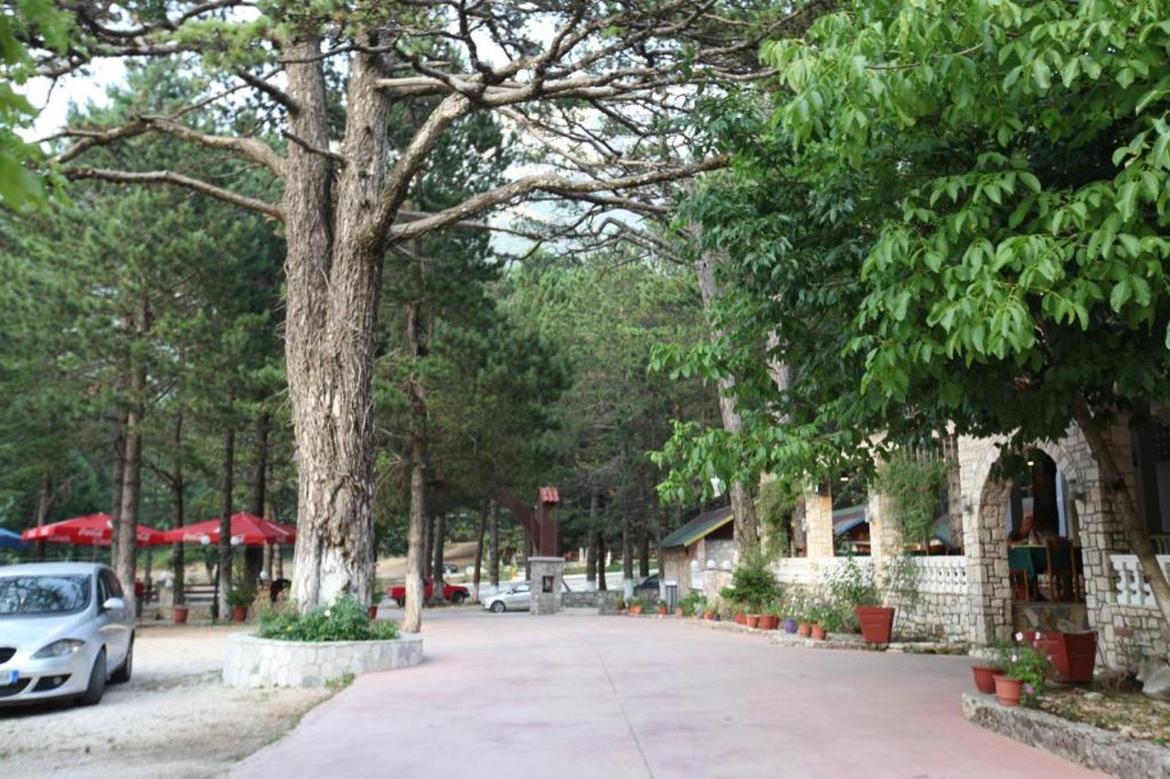 Hamiti Camping Center