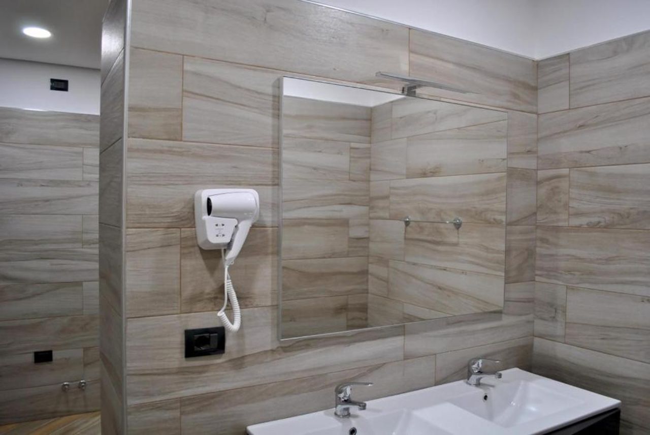 Twin Towers Hotel City & Beach Resort