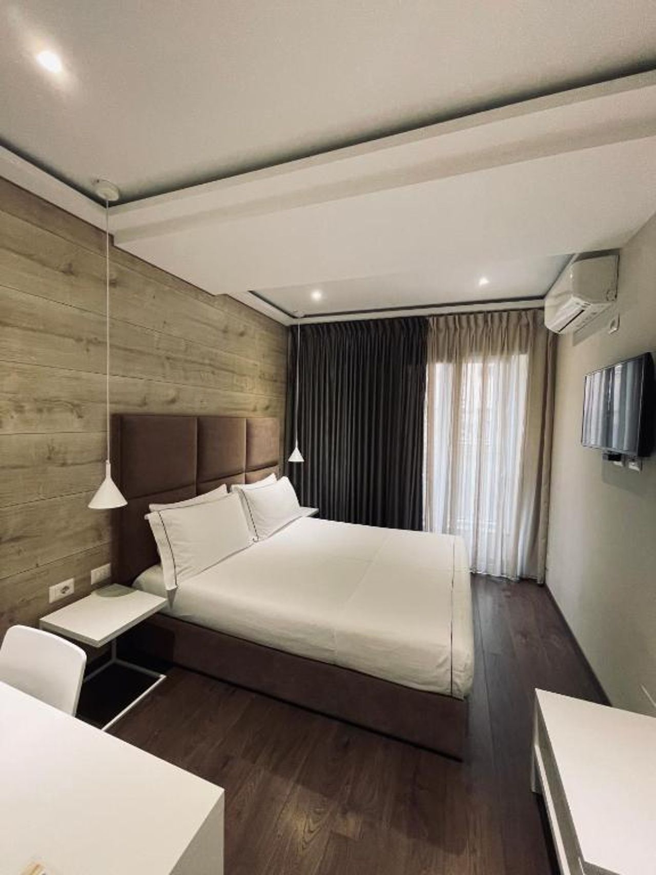 Hotel Oresti Center