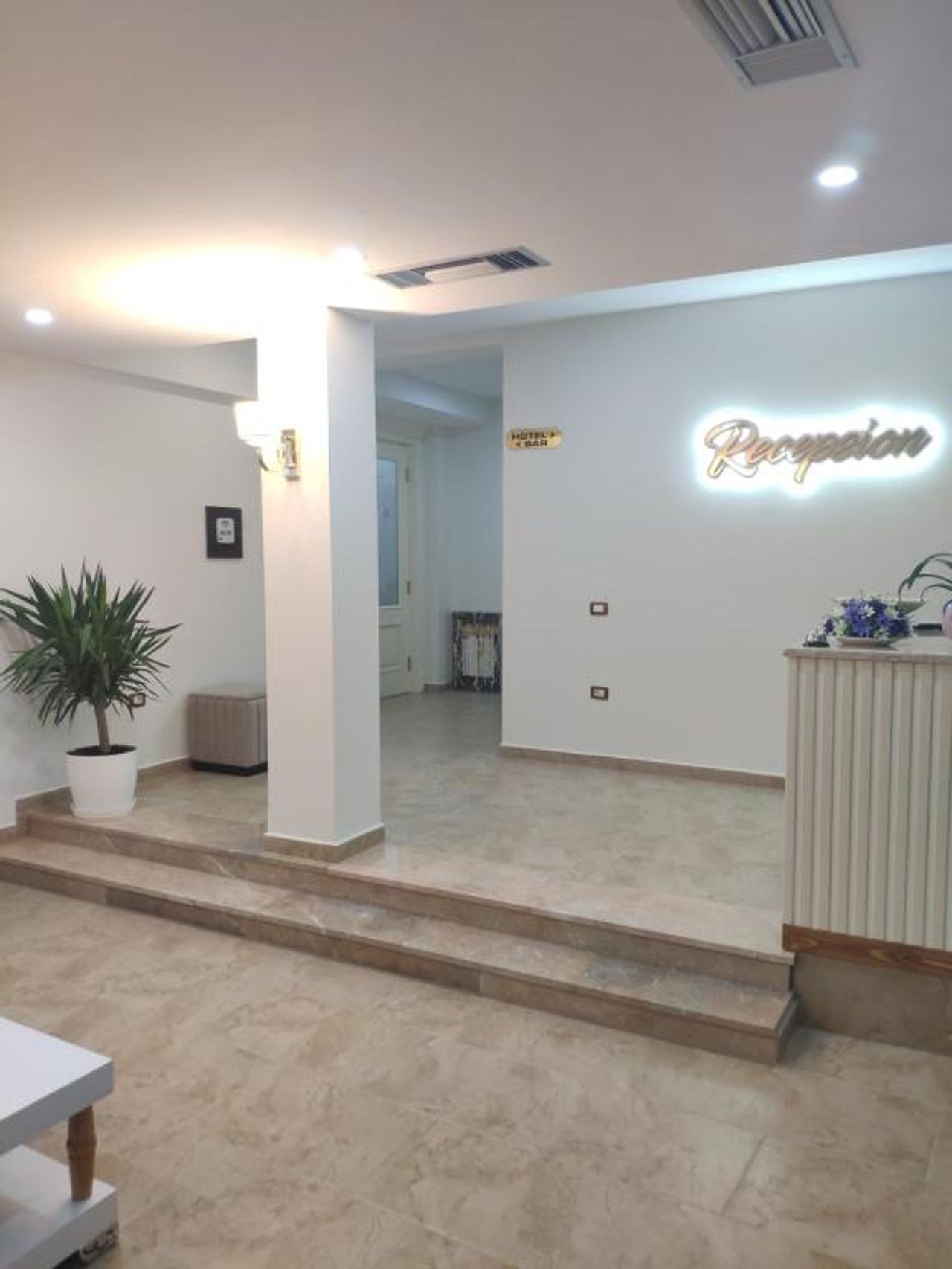 Hotel TREVA