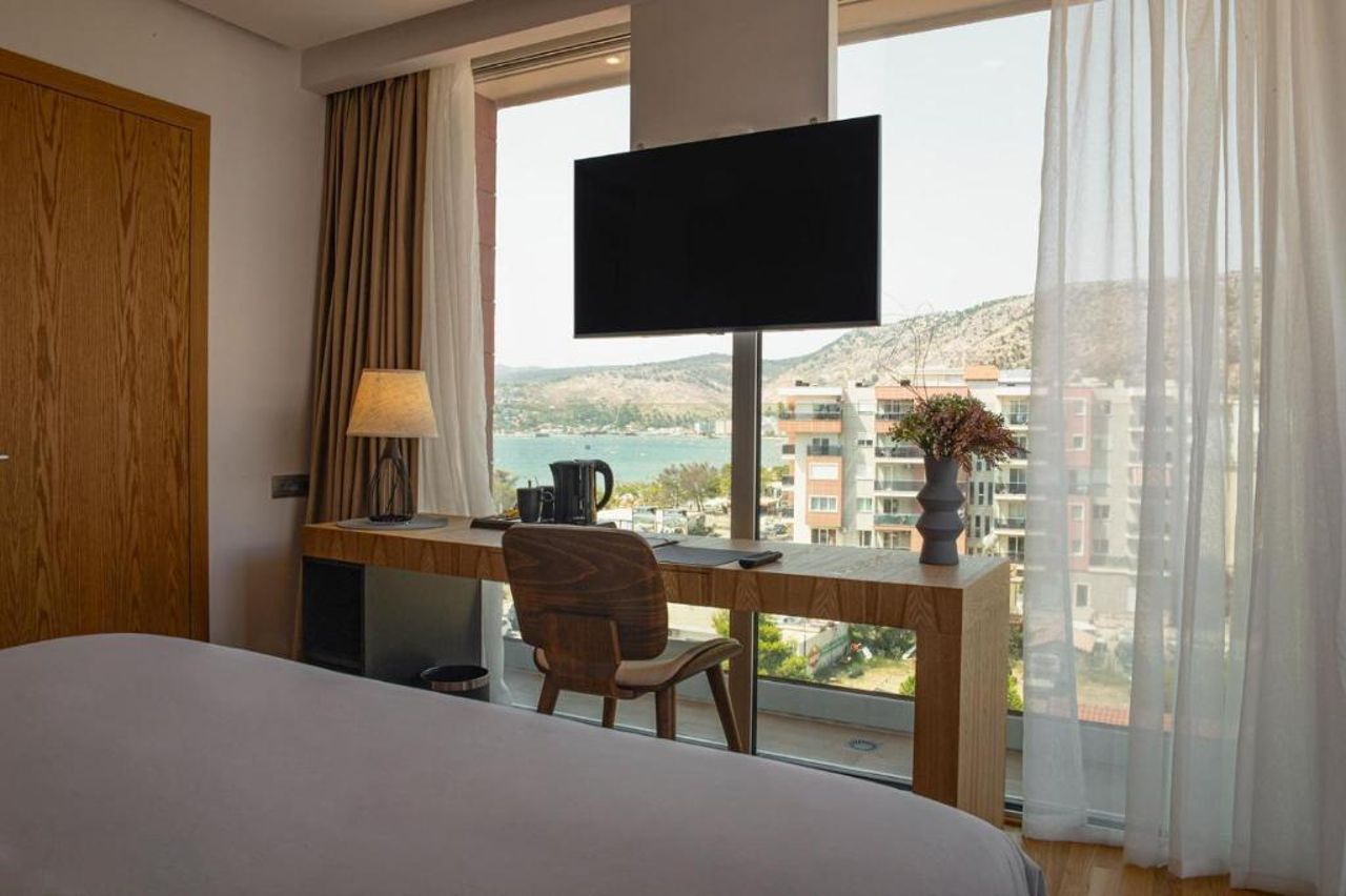 Amare Hotel