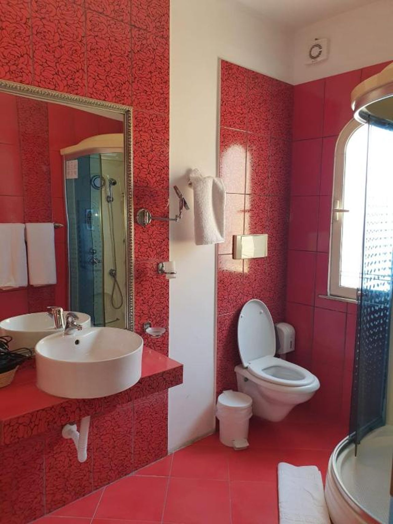 Theranda Boutique Hotel