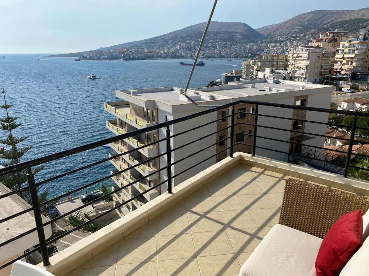 Apartment with huge sea view balcony