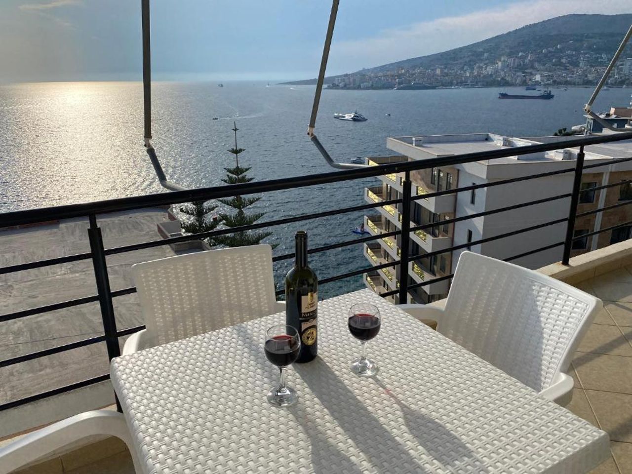 Apartment with huge sea view balcony