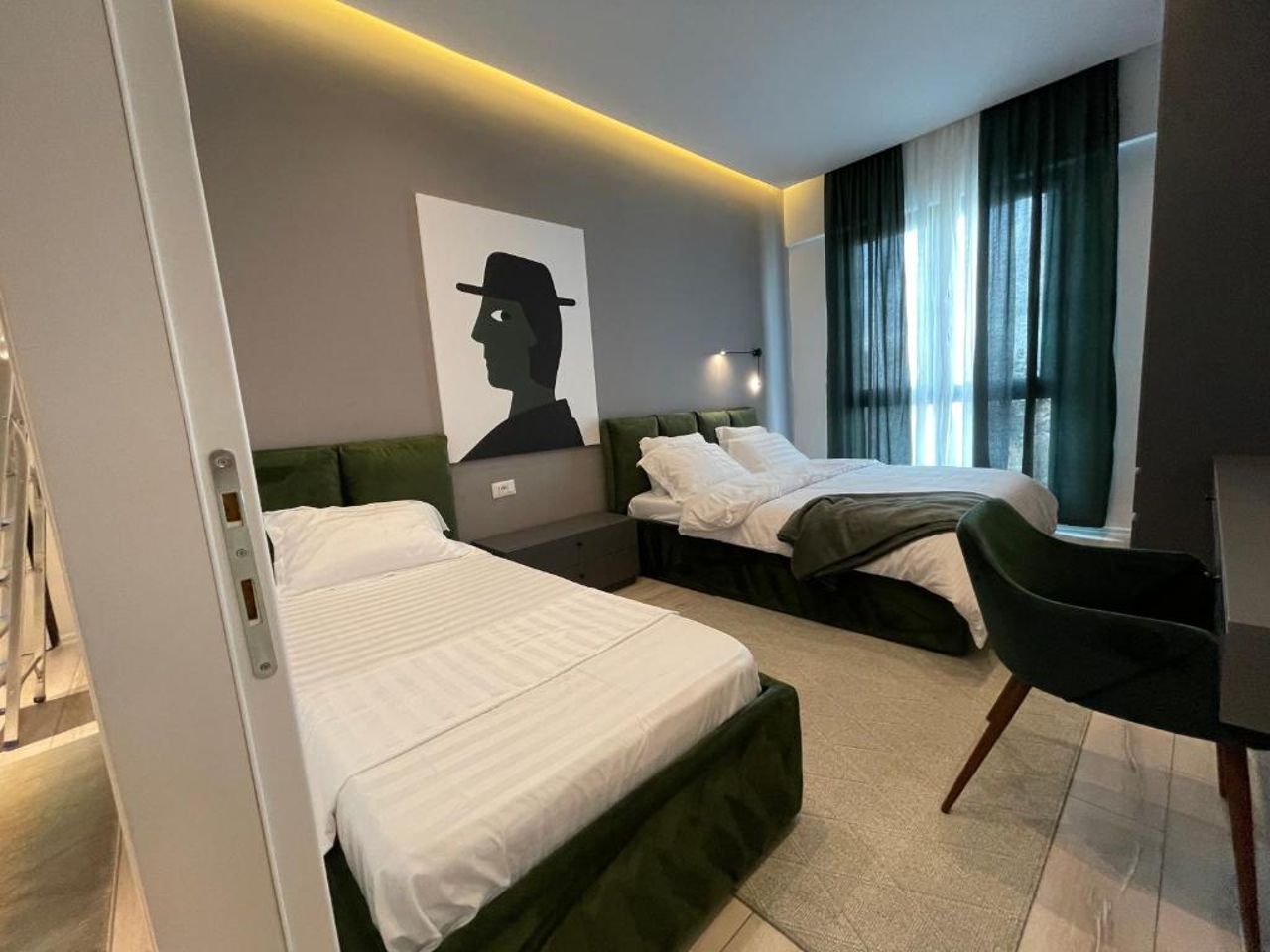 Apartments HomeRent Tirana