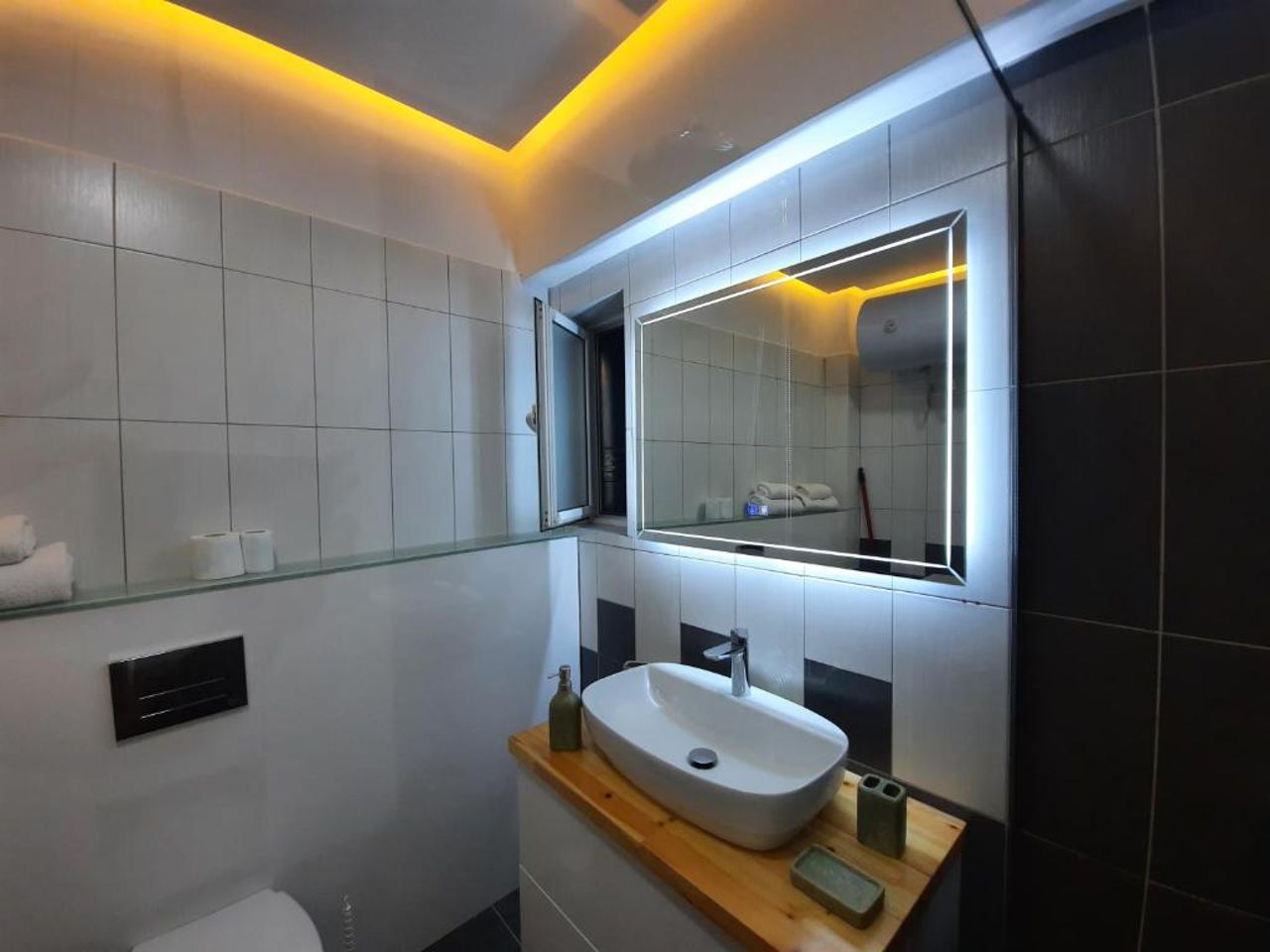 SARANDA PROMENADE APTs
