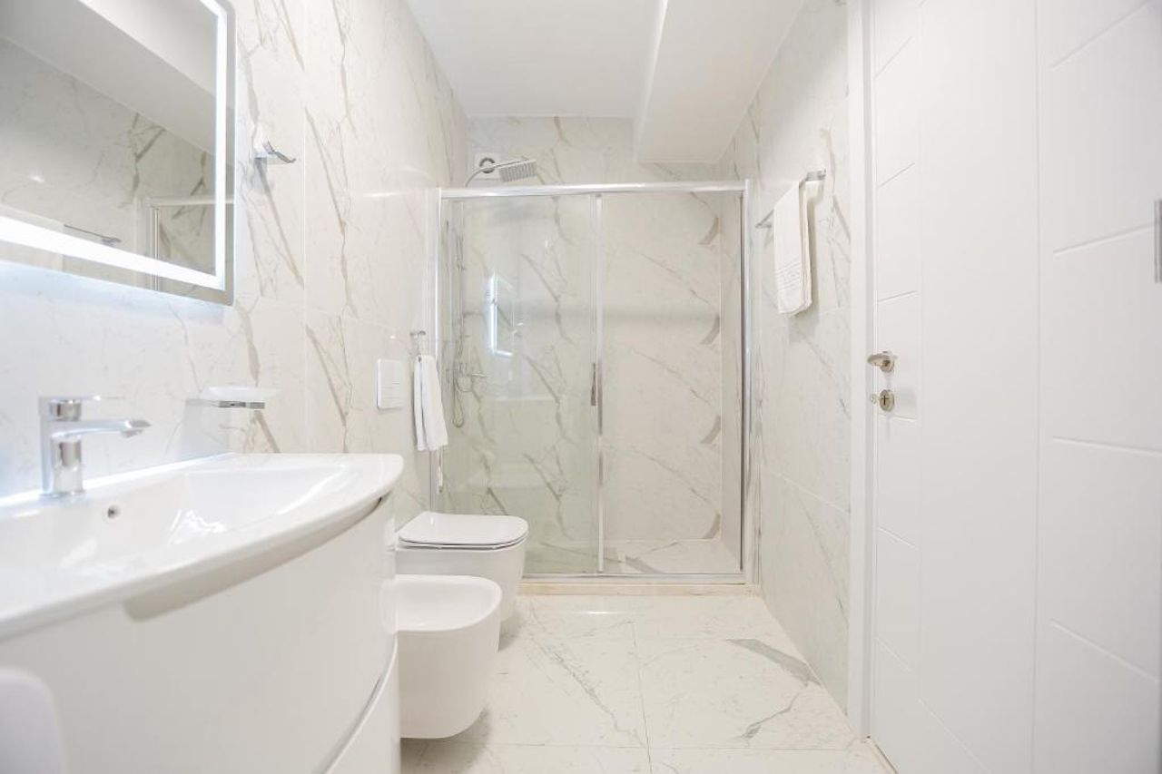 Miku Apartment-Premium 2BD At Wilson Square