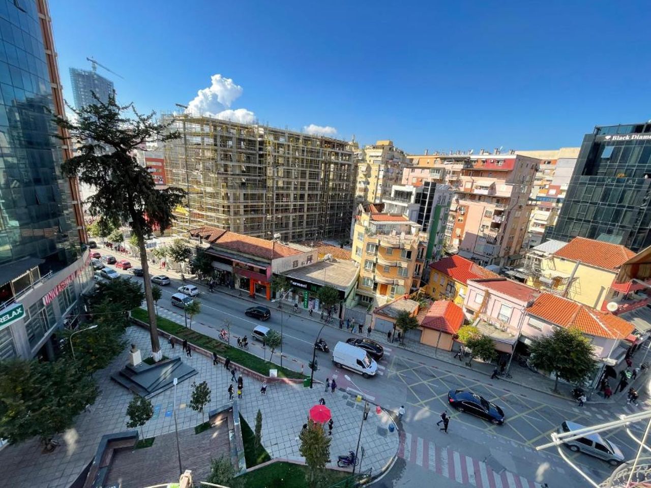 Comfort Apartment In City Center