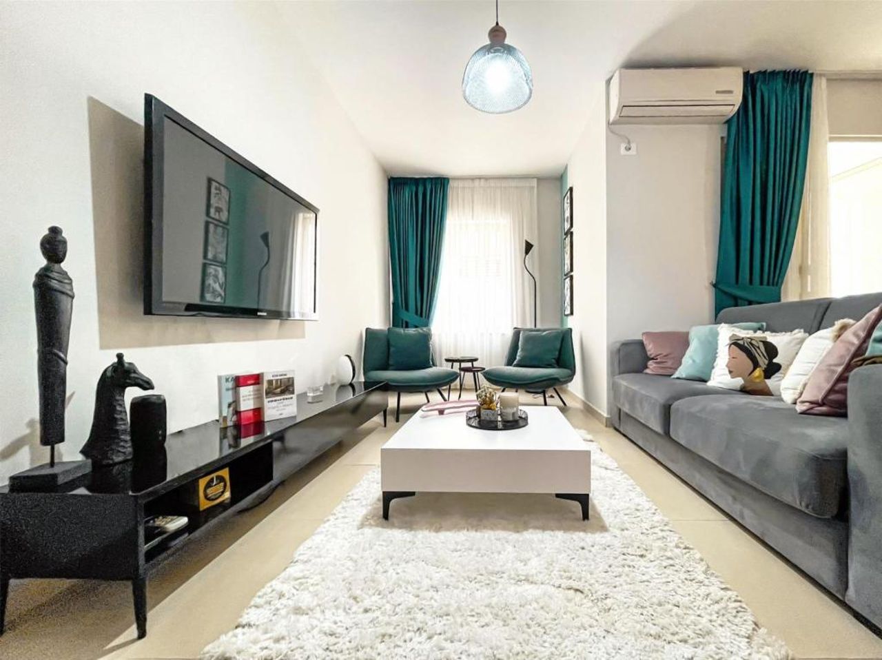 New Bazaar stylish apartment in Tirana’s heart