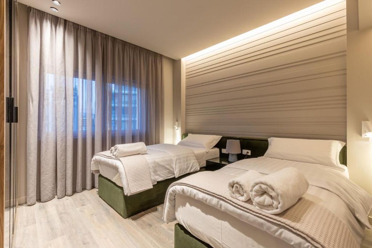 Night Inn Tirana