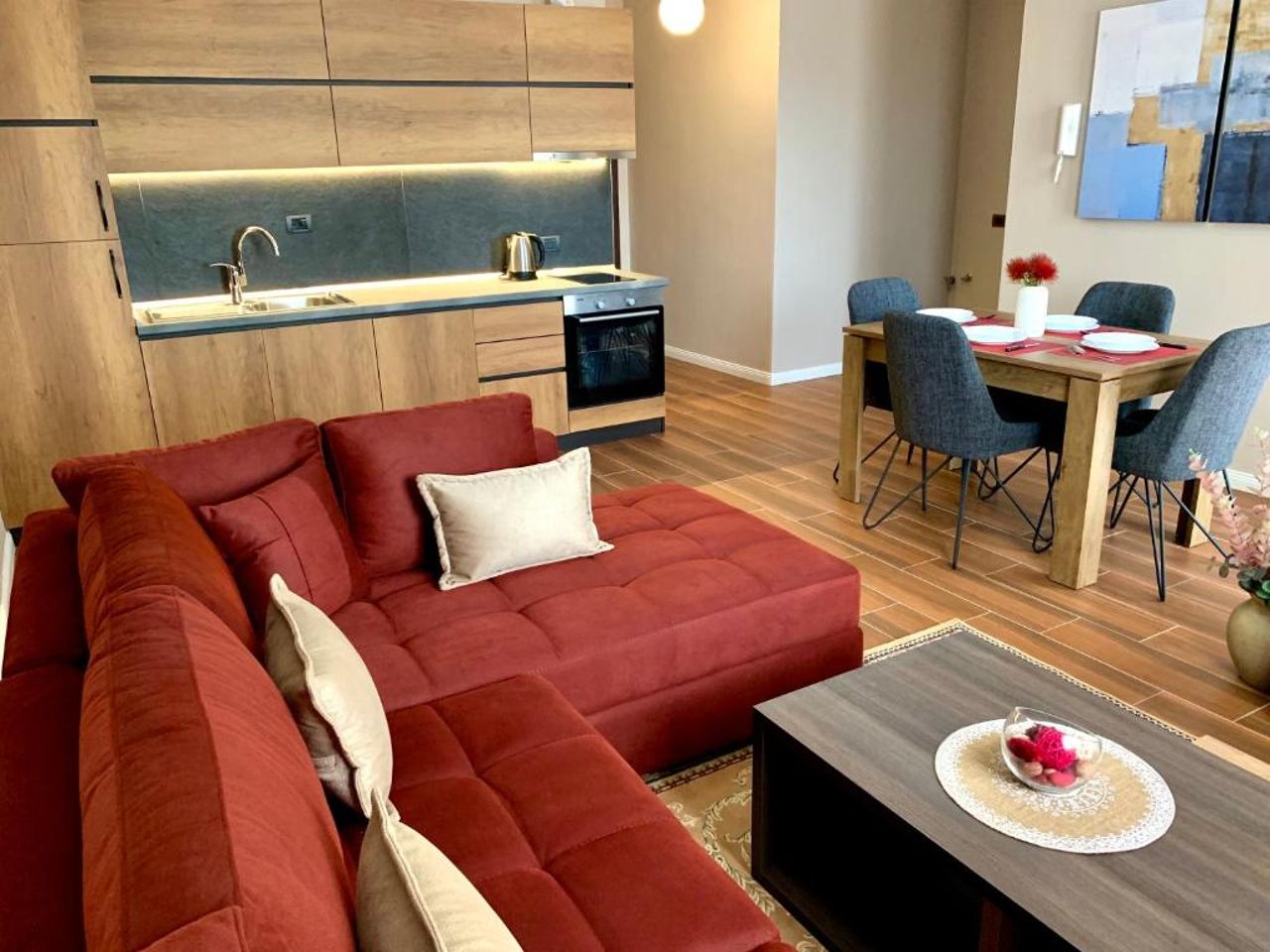 EKA Luxury Premium Apartment