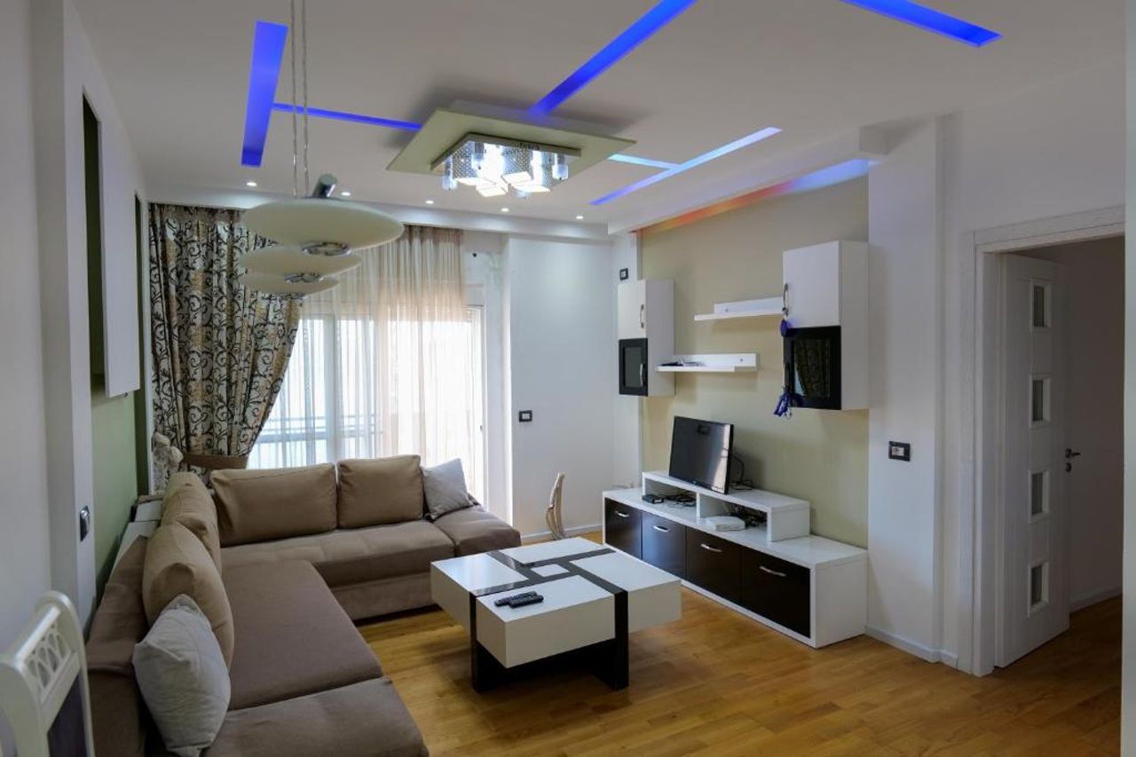 Sion Saranda Apartment 21 , a three bedroom apartment in the center of the city