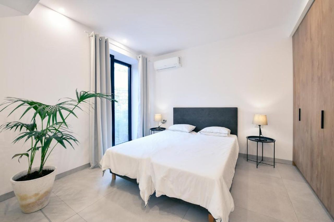Collective Urban Villa in Tirana