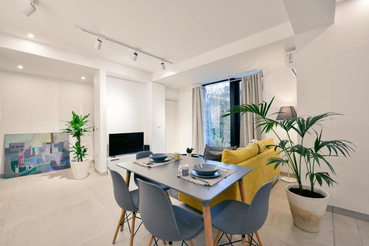 Collective Urban Villa in Tirana