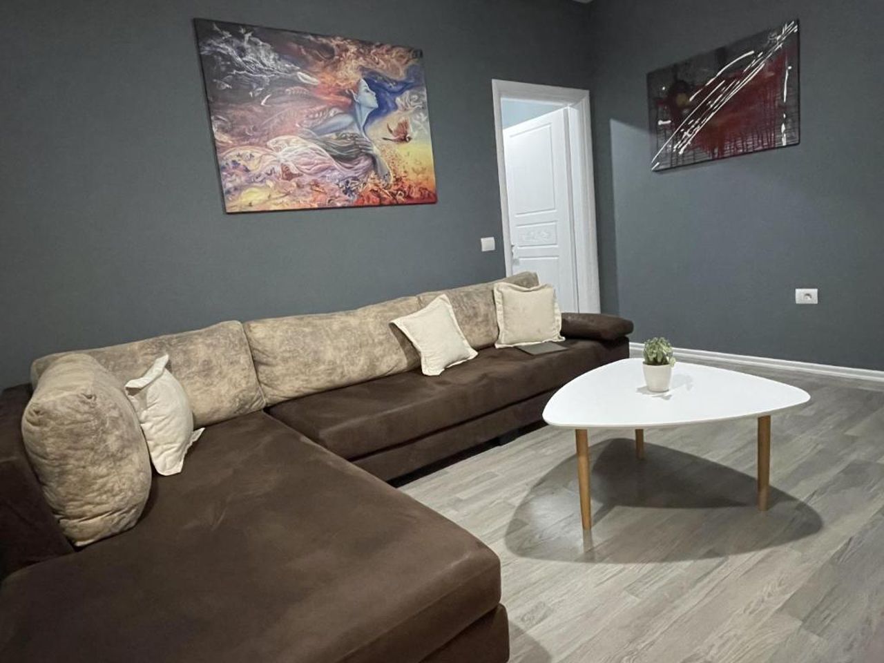 Center Residence