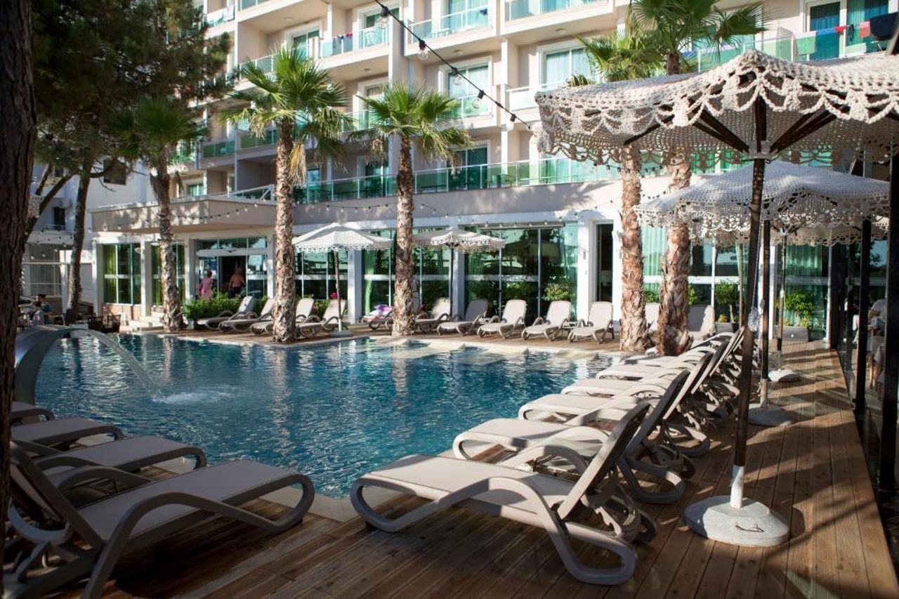 Albanian Star Hotel